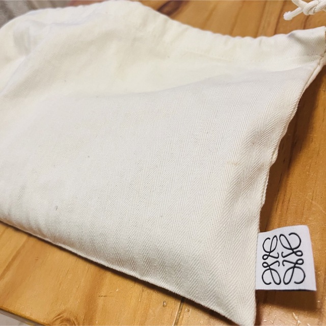 【美品】ロエベ LOEWE 長財布 専用巾着ポーチ付き