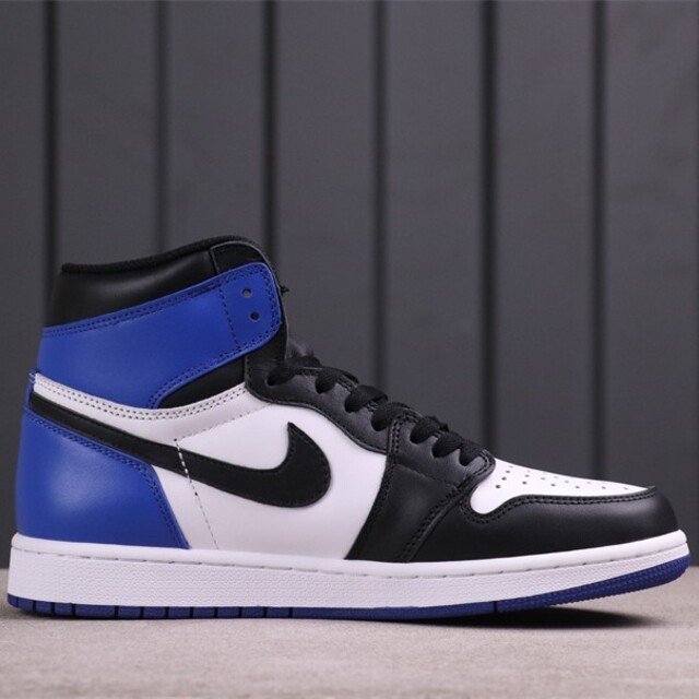 NIKE AIR JORDAN 1 × FRAGMENT スニーカー 【限定価格セール！】 net