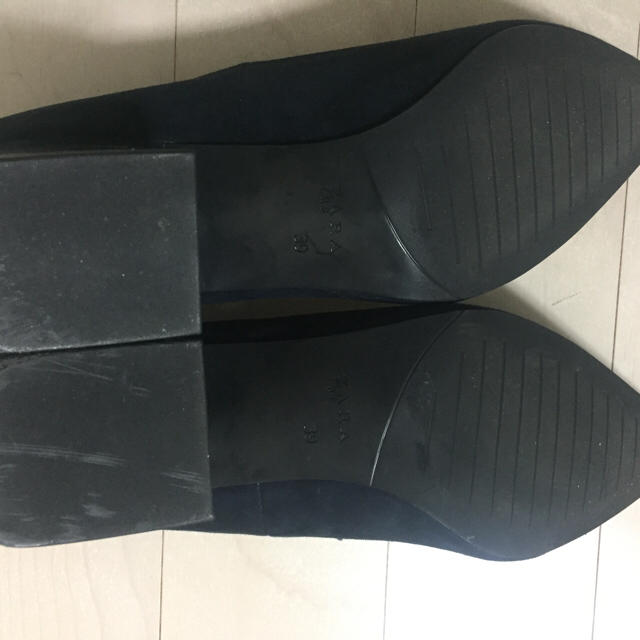 ZARA(ザラ)のZARA 太ヒールパンプス ネイビー  レディースの靴/シューズ(ハイヒール/パンプス)の商品写真