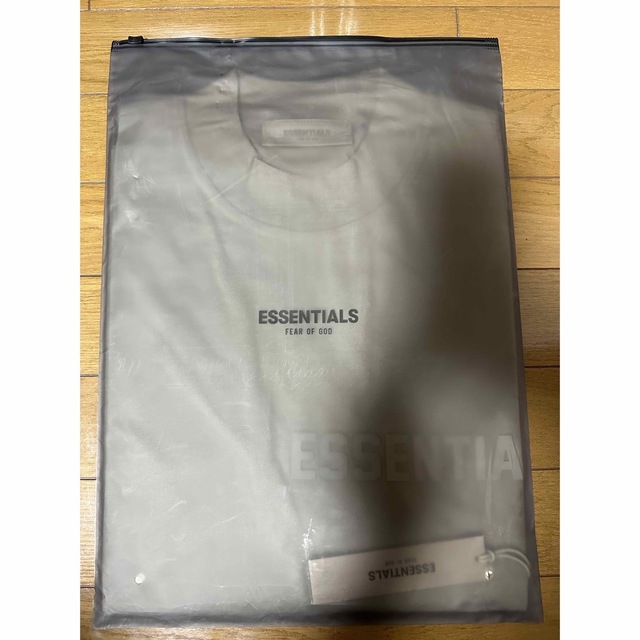 S.ESSENTIALS(エスエッセンシャルズ)のEssentials クルーネックTシャツ　Sサイズ メンズのトップス(Tシャツ/カットソー(半袖/袖なし))の商品写真