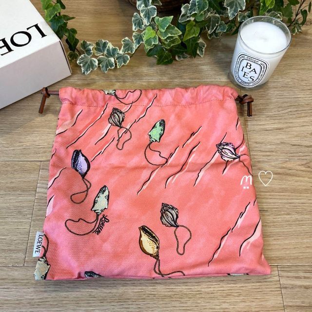 LOEWE ロエべ ドローストリングポーチ 巾着袋 バッグインバッグ シェル