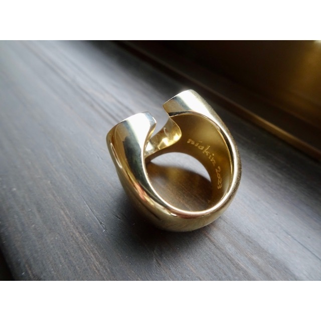 仁尾彫金『ゴールド馬蹄ピンキーリング磨き』ハンドメイド128  メンズのアクセサリー(リング(指輪))の商品写真