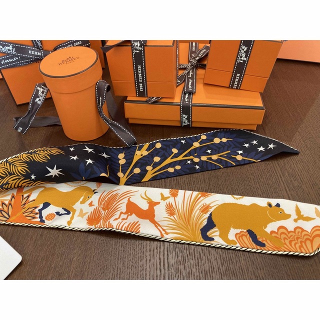 Hermes(エルメス)の新品☆エルメス　オルフェウスの魅力に誘われて　オレンジ　ツイリー レディースのファッション小物(バンダナ/スカーフ)の商品写真