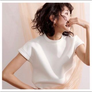 ユアーズ(ur's)のユアーズur’sダンボールフレンチスリーブトップス新品未使用(Tシャツ(半袖/袖なし))