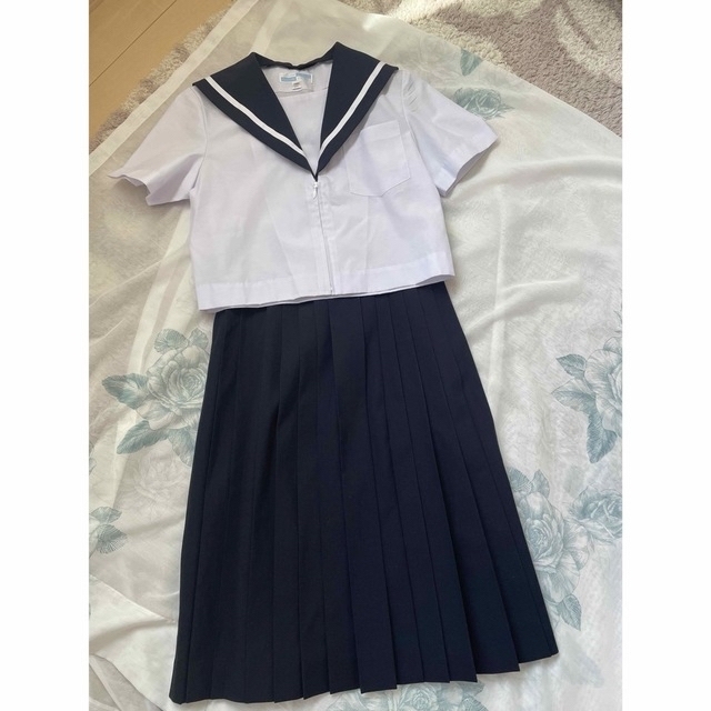 制服　セーラー服　夏用　中学校　高校学校