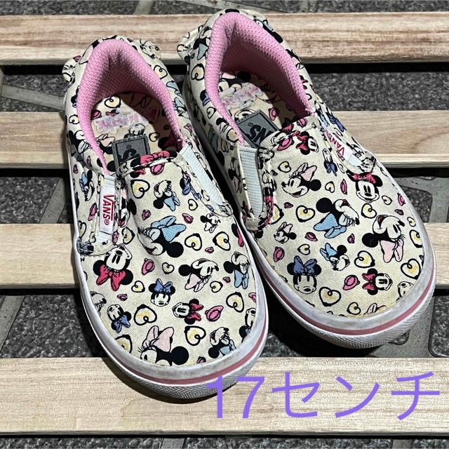 VANS(ヴァンズ)のVANS ♡ ミニーちゃんデザイン スリッポン 17センチ キッズ/ベビー/マタニティのキッズ靴/シューズ(15cm~)(スリッポン)の商品写真