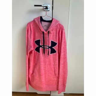 アンダーアーマー(UNDER ARMOUR)の★新品★アンダーアーマーパーカー(パーカー)