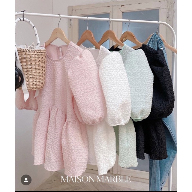 MAISON MARBLE トップス