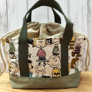 スヌーピー(SNOOPY)のSNOOPY　仲間達カラー　巾着トートバッグ　お弁当袋　お散歩バッグ(弁当用品)