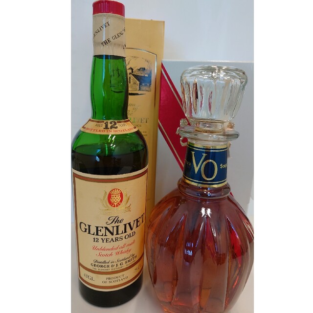 GLENLIVETウイスキー&Seagram'sCanadaウイスキー２本