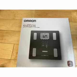 オムロン(OMRON)のOMRON KA·RA·DA Scan 236(体重計/体脂肪計)