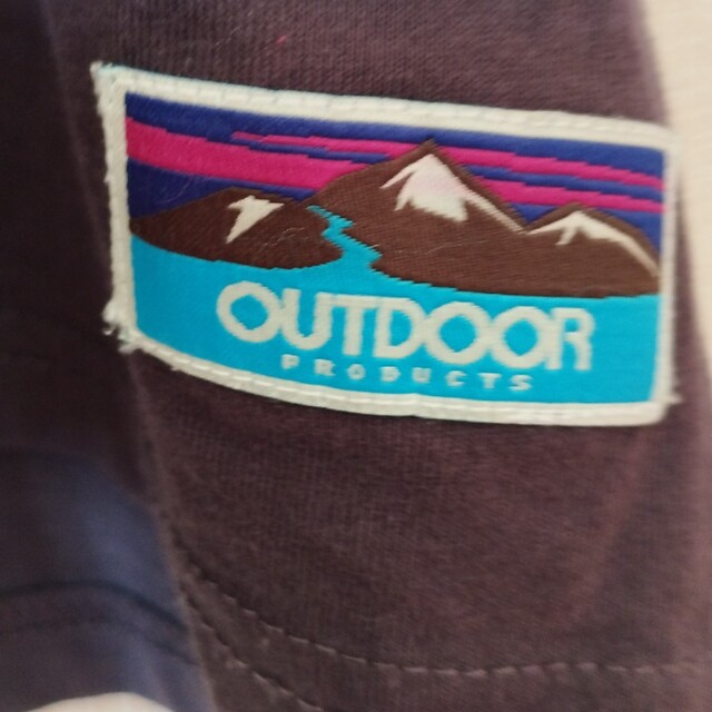 OUTDOOR PRODUCTS(アウトドアプロダクツ)のアウトドア　OUTDOOR モカ　ブラウン　オーバーサイズ Ｔシャツ レディースのトップス(Tシャツ(半袖/袖なし))の商品写真