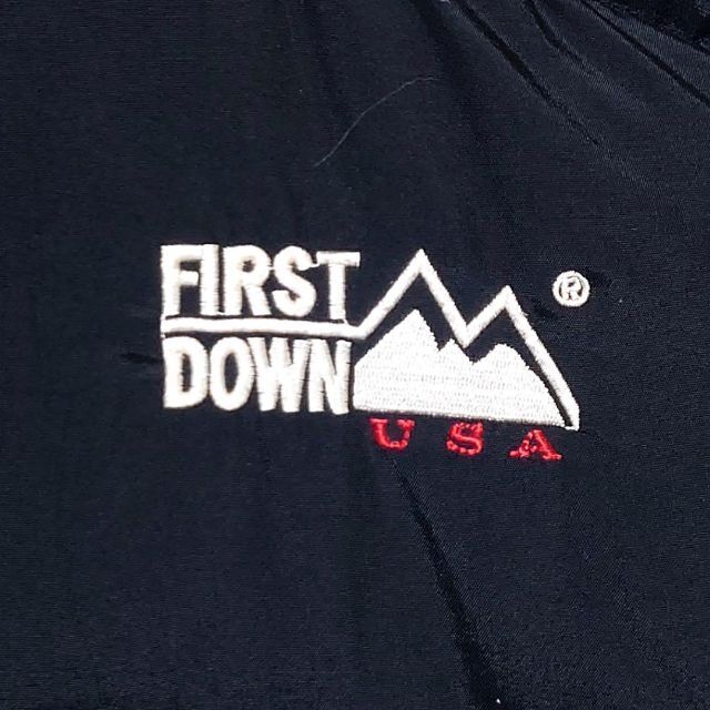 ビッグサイズ★ファーストダウン FIRST DOWN 刺繍胸ロゴ アウトドア 黒