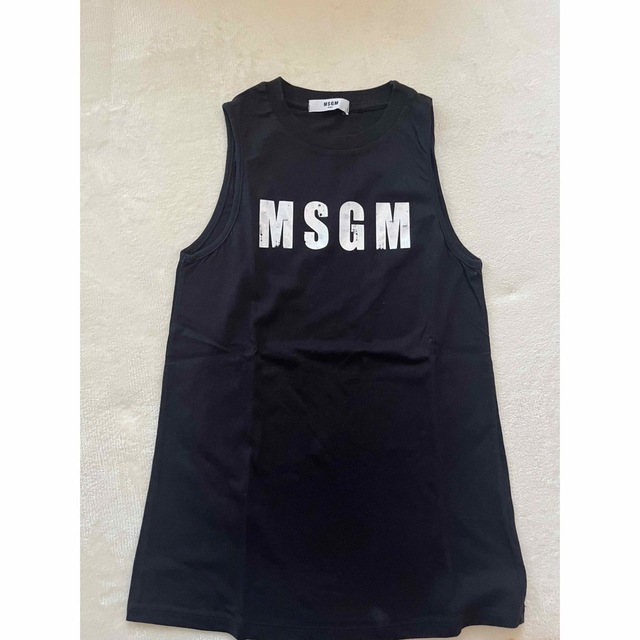 MSGM(エムエスジイエム)のほぼ新品　msgm キッズ　トップス レディースのトップス(Tシャツ(半袖/袖なし))の商品写真