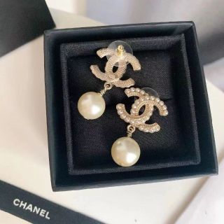シャネル パールピアス ピアスの通販 500点以上 | CHANELのレディース シャネル パールピアス ピアスの通販 500点以上 | CHANELのレディース