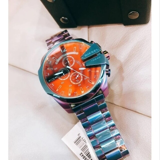 DIESEL(ディーゼル)のDIESEL　DZ4542 未使用新品☆腕時計　ディーゼル メンズの時計(腕時計(アナログ))の商品写真