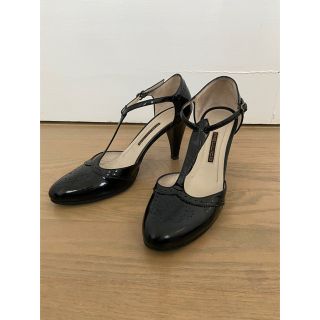 PELLICO - PELLICO☆ペリーコTストラップエナメルパンプス37.5の通販