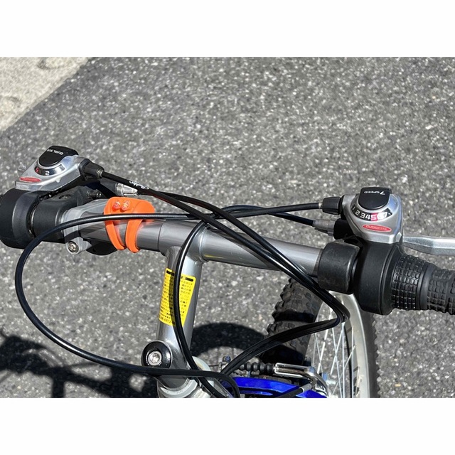 UGO片山右京プロデュース26インチ3×6段変速折り畳み自転車フルサスペンション スポーツ/アウトドアの自転車(自転車本体)の商品写真