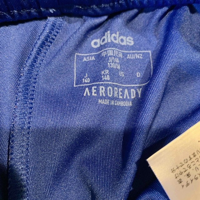 adidas(アディダス)のadidas アディダス　ショートパンツ　140cm キッズ/ベビー/マタニティのキッズ服男の子用(90cm~)(パンツ/スパッツ)の商品写真