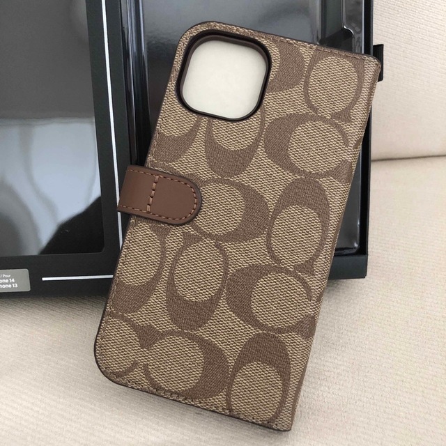 COACH(コーチ)の新品★COACH コーチ レザー iPhone 14 iPhone 13ケース  スマホ/家電/カメラのスマホアクセサリー(iPhoneケース)の商品写真