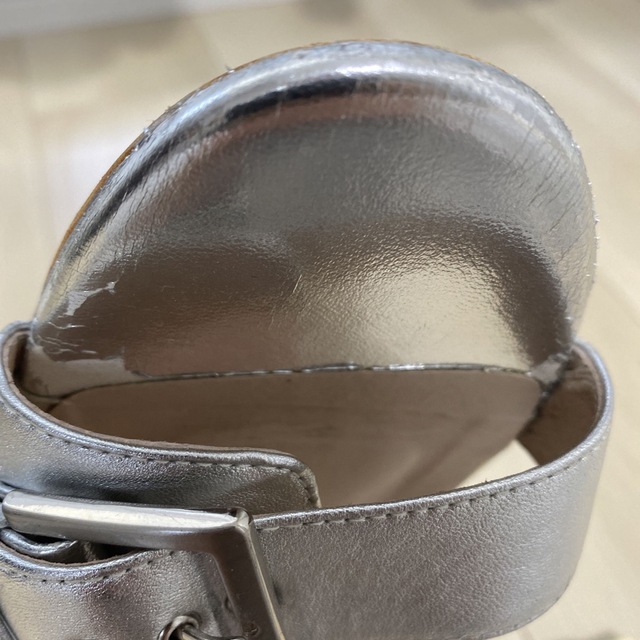 PARIGOT(パリゴ)のフラットサンダル レディースの靴/シューズ(サンダル)の商品写真