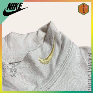 SVL 古着 NIKE   白　ネイビー ナイキ　ロゴ　スウッシュ 長袖Tシャツ(Tシャツ/カットソー(七分/長袖))