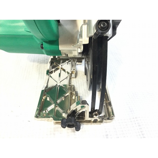 ☆比較的綺麗☆makita マキタ 100V 165mm マルノコ M565 替刃付 丸ノコ 丸のこ 丸鋸 木工用 切断機 DIY/日曜大工 70690 ☆比較的綺麗☆makita マキタ 100V 165mm マルノコ M565 替刃付 丸ノコ 丸のこ 丸鋸 木工用 切断機 DIY/日曜大工 70690