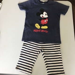 ディズニー(Disney)の130センチミッキーティシャツとボーダーハーフパンツ(Tシャツ/カットソー)