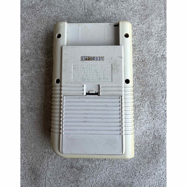 任天堂(ニンテンドウ)の任天堂　ゲームボーイ   DMG-01  ジャンク品 エンタメ/ホビーのゲームソフト/ゲーム機本体(携帯用ゲーム機本体)の商品写真