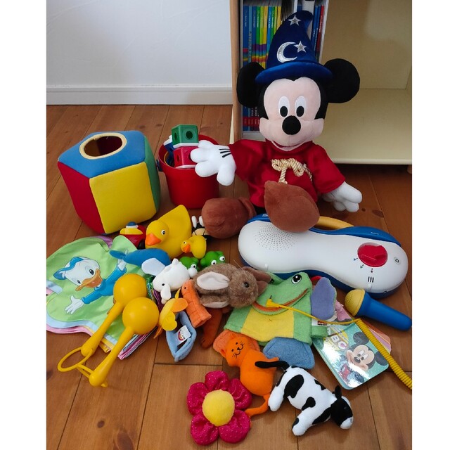 Disney(ディズニー)の専用…DWEディズニー英語システム2021年6月購入 ワールドギャラリー キッズ/ベビー/マタニティのおもちゃ(知育玩具)の商品写真
