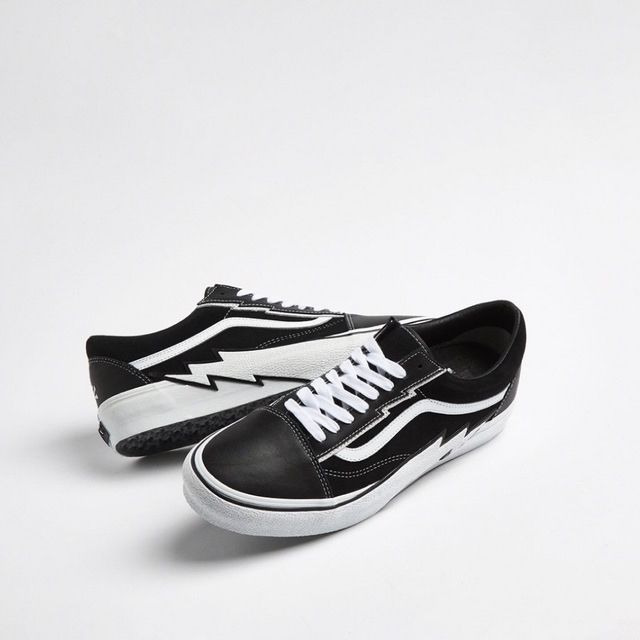 VANS VAULT(バンズボルト)のMASTERMIND WORLD Vault by Vans Old Skool メンズの靴/シューズ(スニーカー)の商品写真