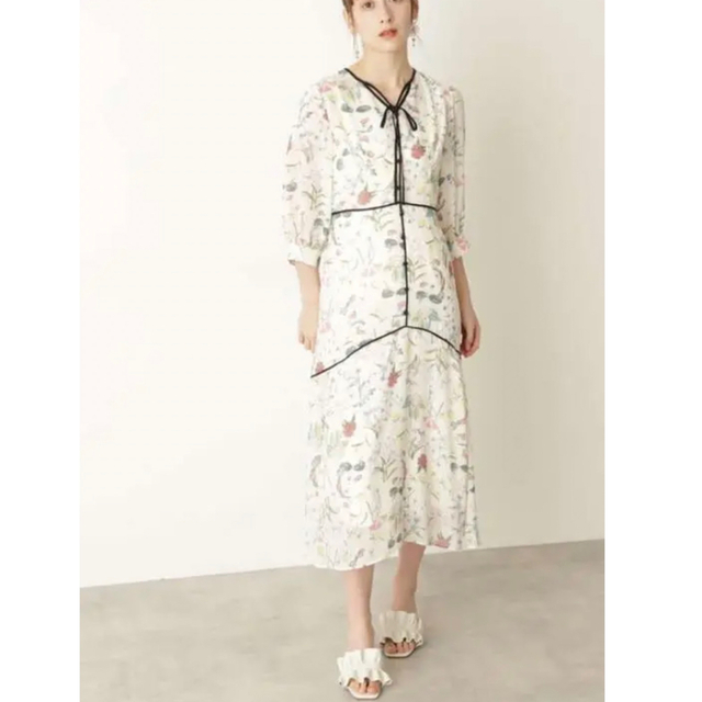 JILLSTUART(ジルスチュアート)の【セール】JILLSTUART キャシーボタニカルワンピース レディースのワンピース(ひざ丈ワンピース)の商品写真