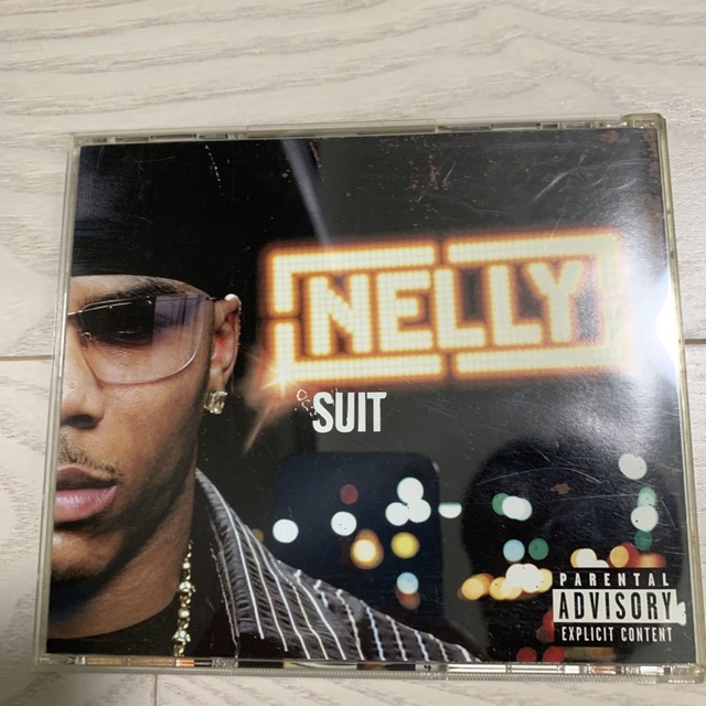 スーツ　ネリー　NELLY エンタメ/ホビーのCD(ヒップホップ/ラップ)の商品写真