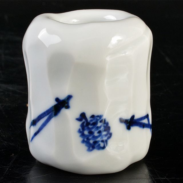世界的に有名な 松毬の絵 染付 宮川香斎作 真葛焼 茶道具 共箱 R5739 V 工芸品