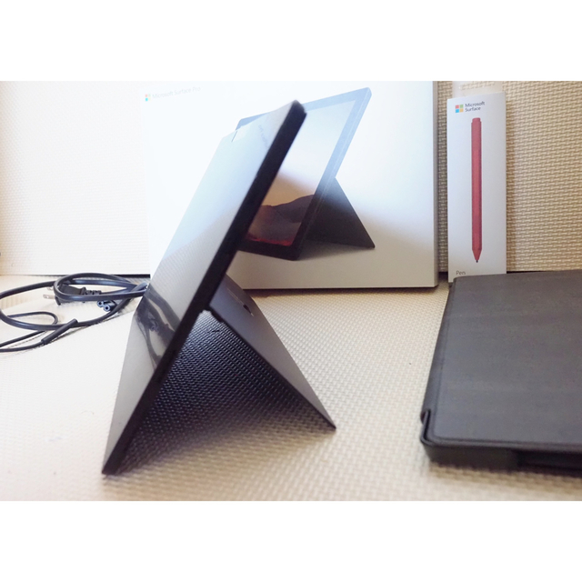 [ ]Surface Pro7 i7 (Office無) + Pen