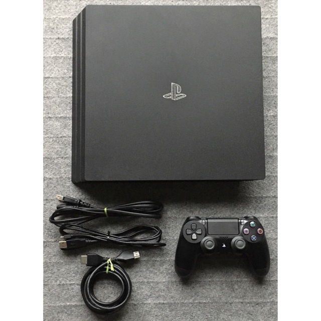 PS4 PRO 7200B 一式