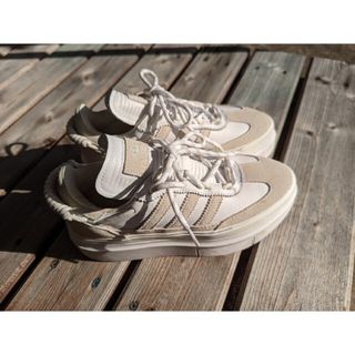 adidas - adidas IVY PARK スニーカーの通販 by Lazward|アディダス