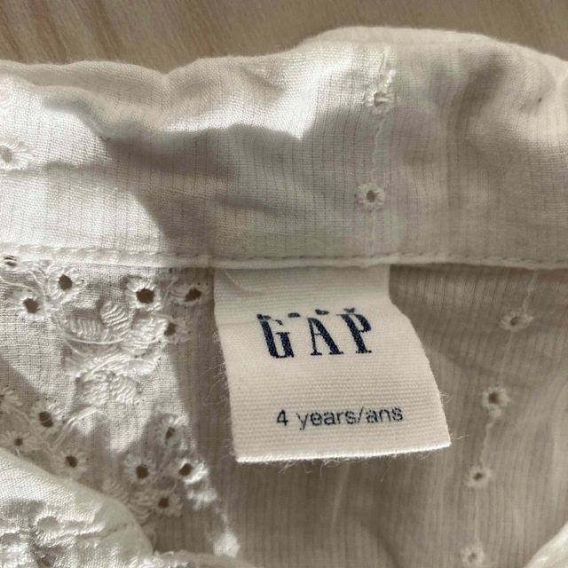 GAP(ギャップ)のGap キッズ　ワンピース　90 キッズ/ベビー/マタニティのキッズ服女の子用(90cm~)(ワンピース)の商品写真