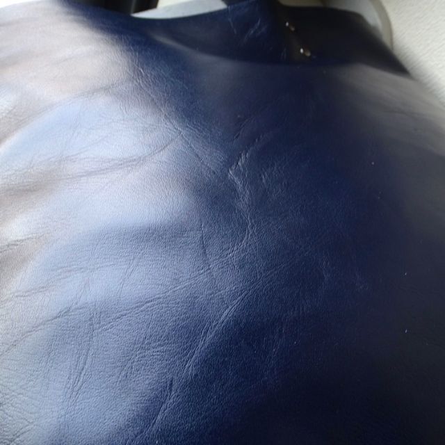 【3日間限定】柔らかい 太めのハンドル A4 男女兼用レザーハンドメイド5071 レディースのバッグ(トートバッグ)の商品写真