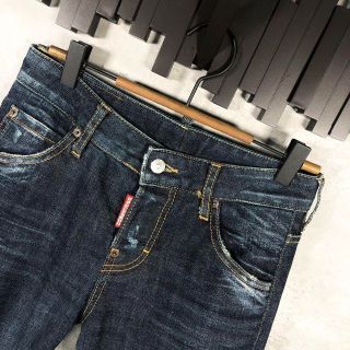 DSQUARED2 - 『DSQUARED2』ディースクエアード (34) デニムパンツの