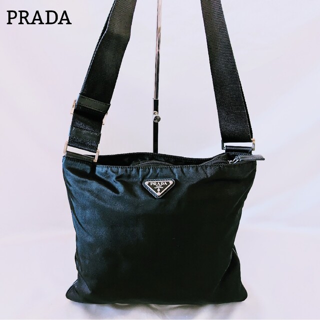 PRADA - PRADA プラダ ショルダーバッグ サコッシュ 三角ロゴ ナイロン