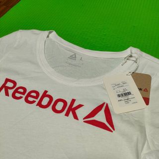 リーボック(Reebok)の【新品】かわいい リーボック レディース半袖Ｔシャツ ホワイト Lサイズ(Tシャツ(半袖/袖なし))