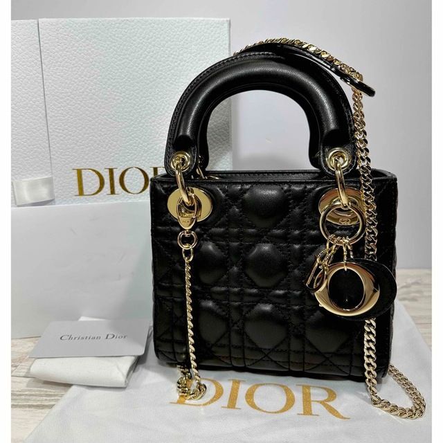 お気に入りの Christian Dior - ディオール LADYDIORミニバッグ