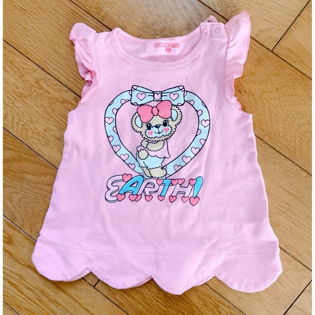 EARTHMAGIC(アースマジック)のアースマジック　90 キッズ/ベビー/マタニティのキッズ服女の子用(90cm~)(Tシャツ/カットソー)の商品写真