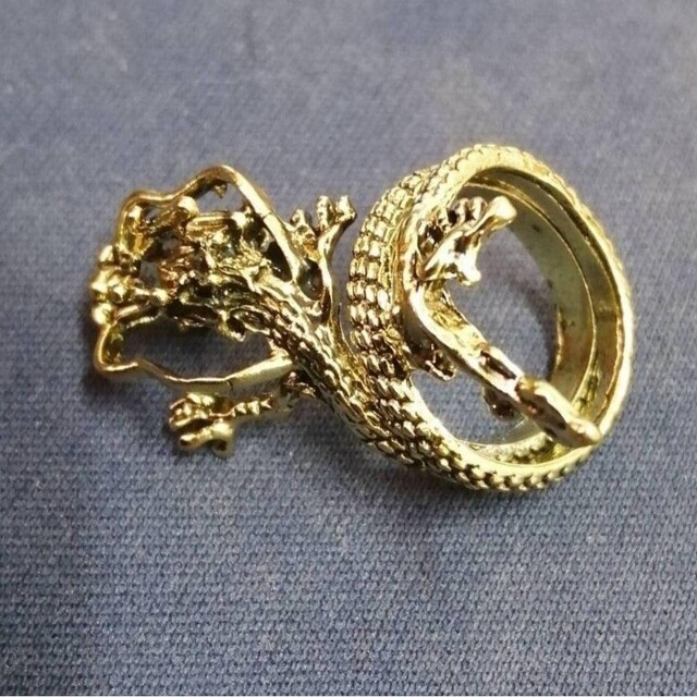 【SALE】リング　メンズ　指輪　ドラゴン　龍　アクセサリー　ゴールド　20号 レディースのアクセサリー(リング(指輪))の商品写真