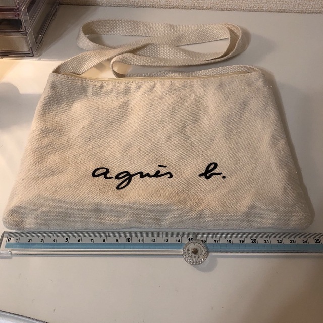 agnes b.(アニエスベー)のアニエスベー　ポシェット♡ホワイト　バッグ レディースのバッグ(ショルダーバッグ)の商品写真