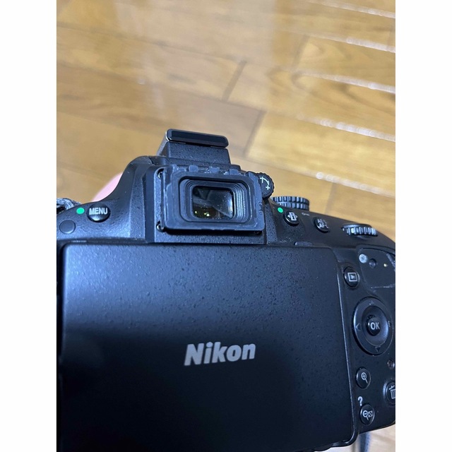Nikon D5100（標準レンズ、バッテリー付属） 5