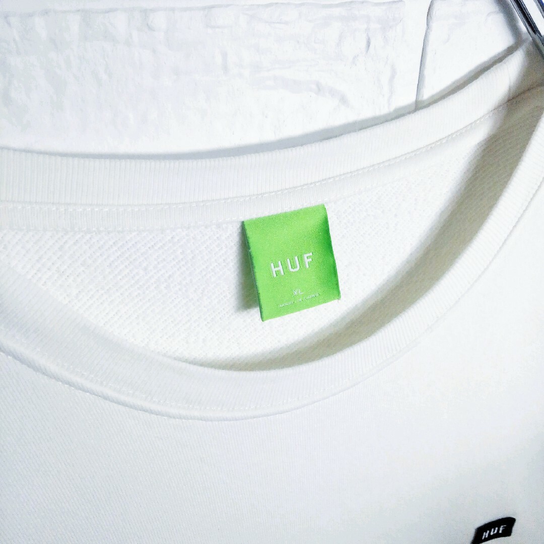 HUF - 《HUF(ハフ)》ビッグシルエット 刺繍ロゴ スウェットTシャツ 白 