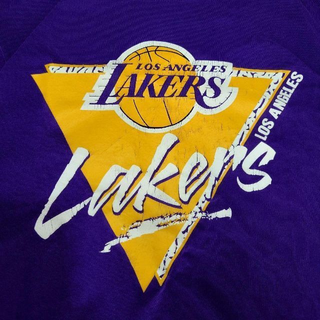 adidas(アディダス)のadidas LAKERS ビッグプリントTシャツ 古着 アディダス レイカーズ メンズのトップス(Tシャツ/カットソー(半袖/袖なし))の商品写真