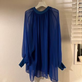 ハイク(HYKE)のHYKE SHIRRED CHIFFON TOP(カットソー(長袖/七分))